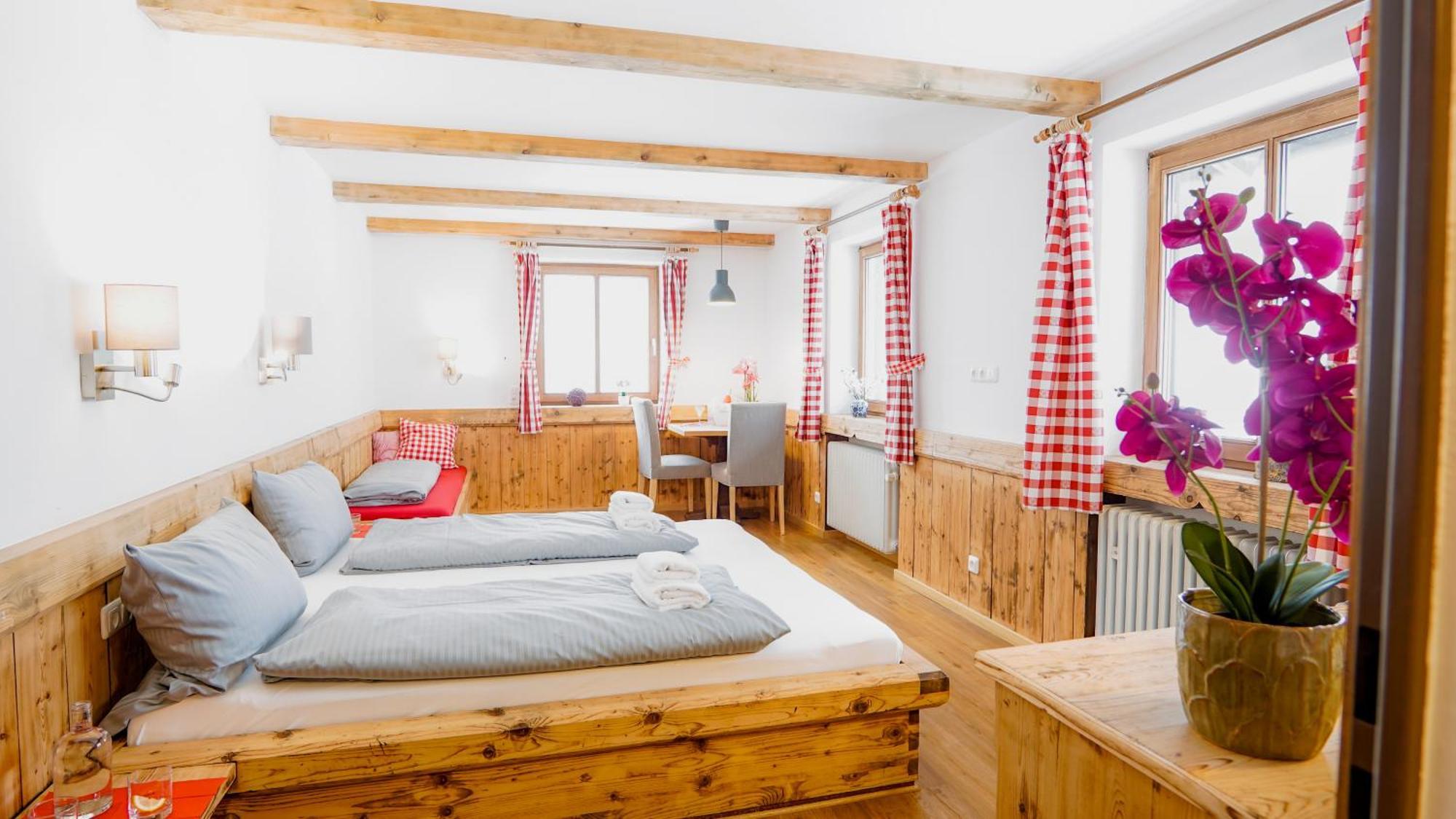 Landgasthof Zum Papyrer - Erholung Im Urlaubsgebiet Lenggries Habitación foto