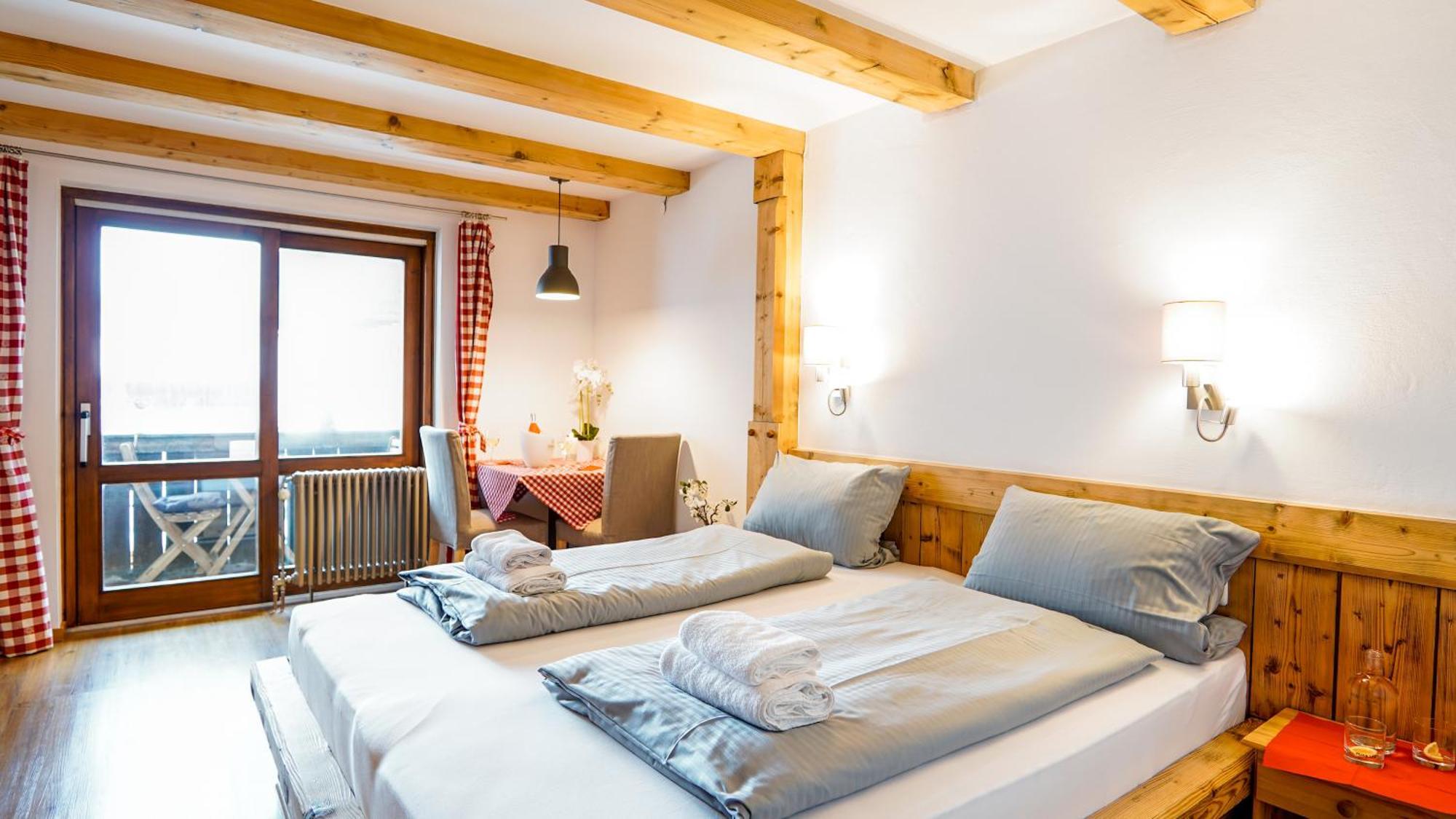 Landgasthof Zum Papyrer - Erholung Im Urlaubsgebiet Lenggries Exterior foto