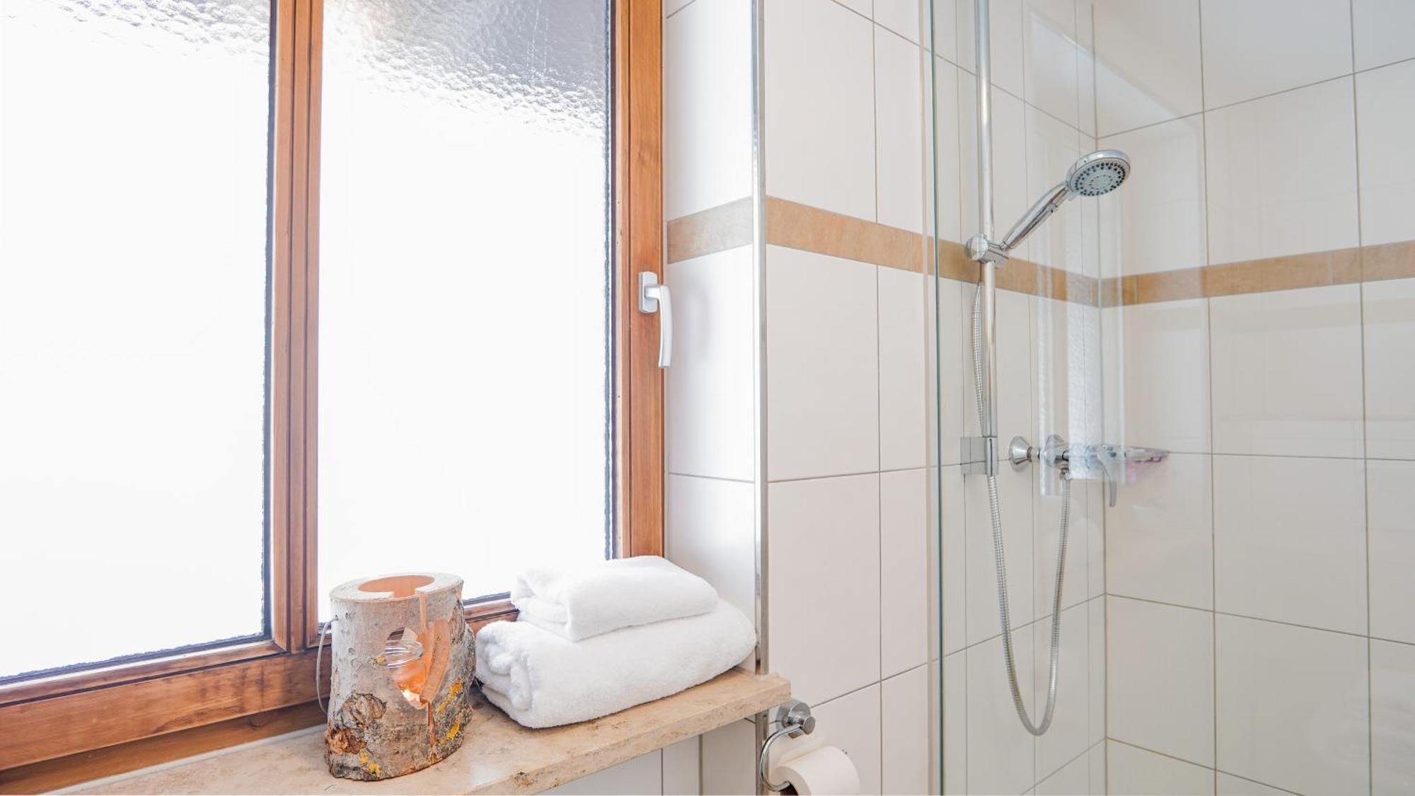 Landgasthof Zum Papyrer - Erholung Im Urlaubsgebiet Lenggries Habitación foto