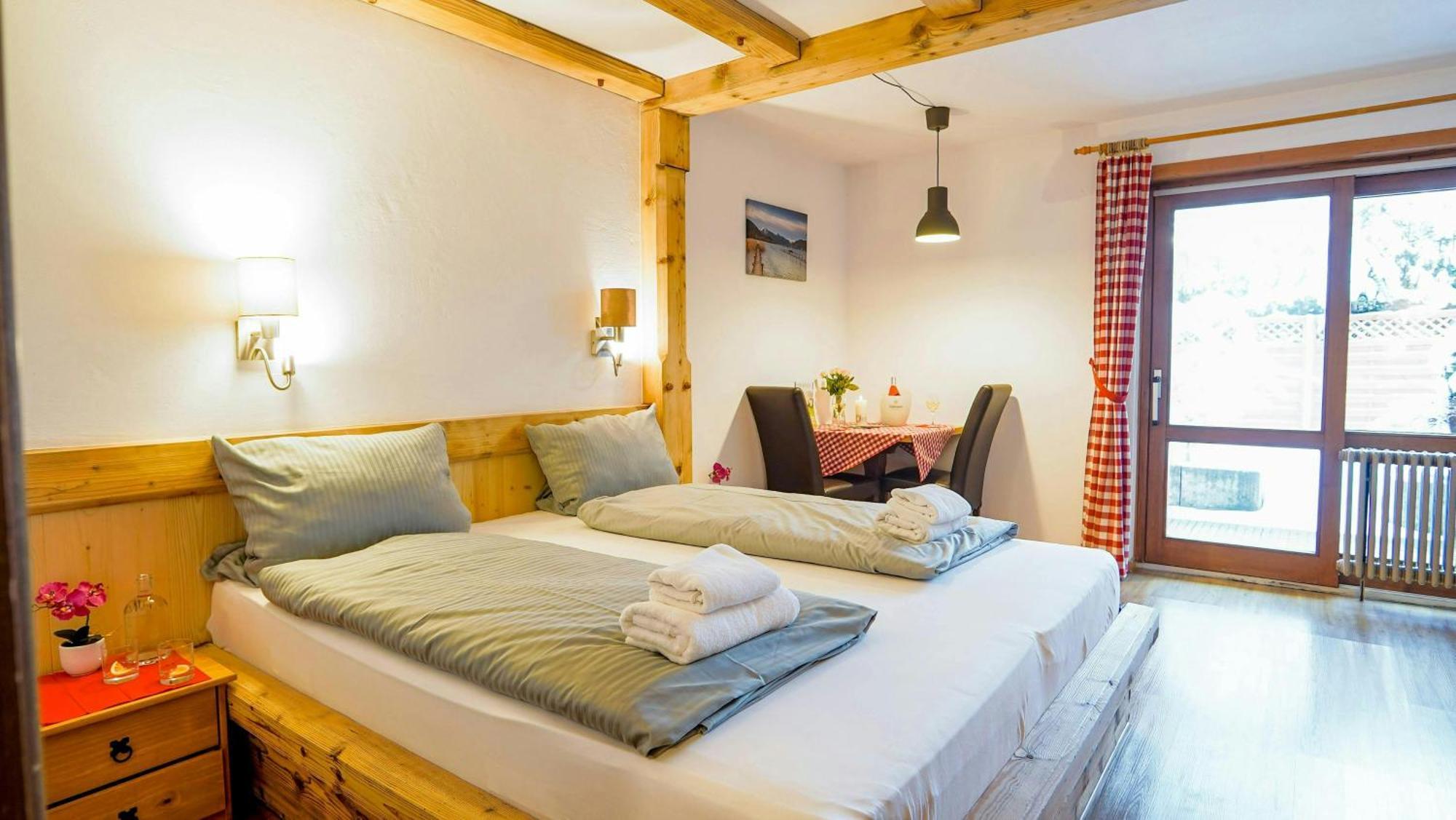 Landgasthof Zum Papyrer - Erholung Im Urlaubsgebiet Lenggries Exterior foto