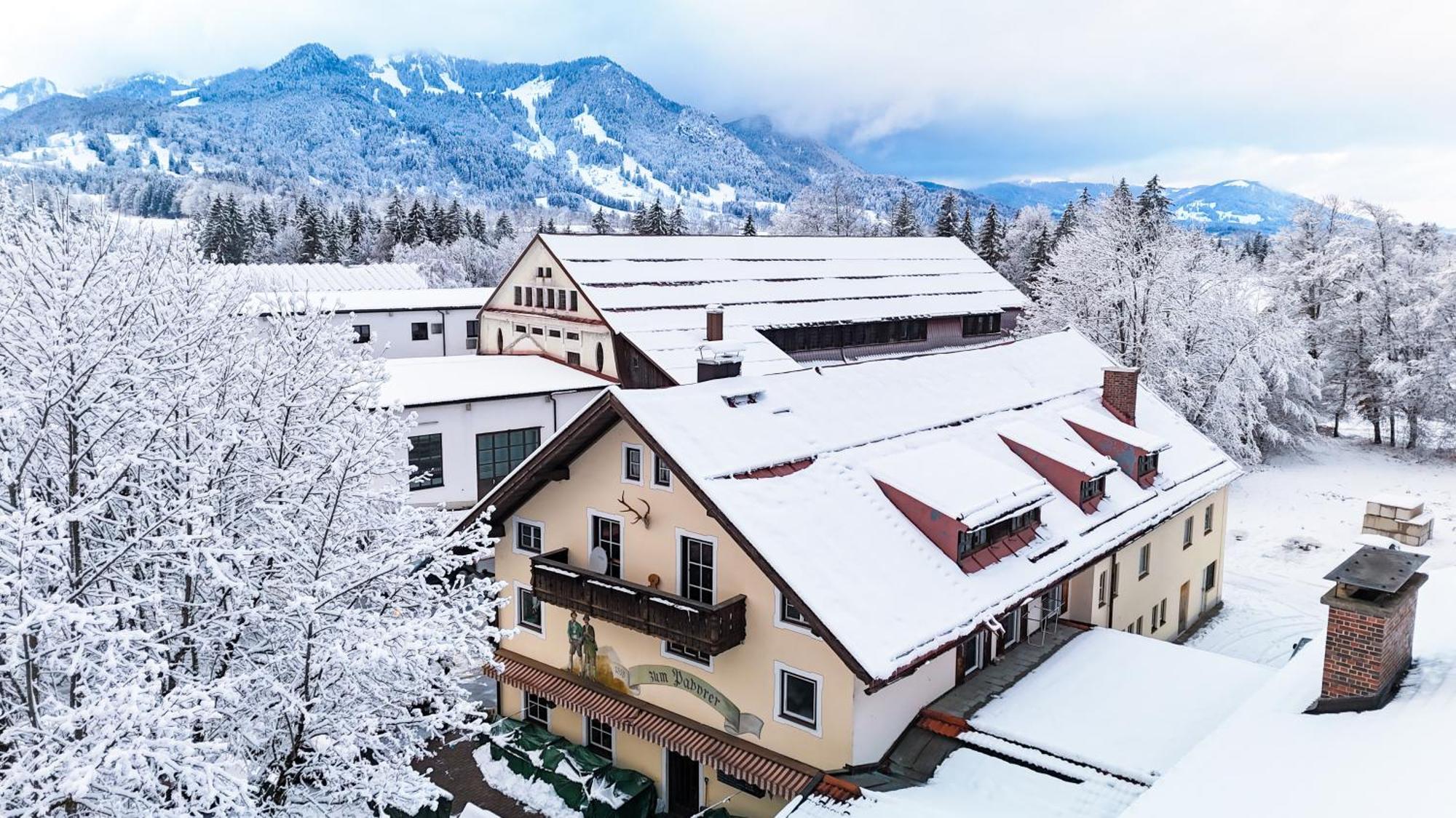 Landgasthof Zum Papyrer - Erholung Im Urlaubsgebiet Lenggries Exterior foto